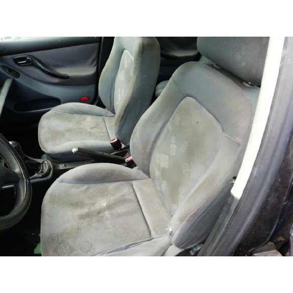 seat leon (1m1) del año 2001