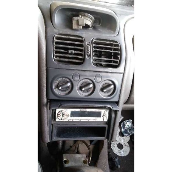 renault laguna (b56) del año 1999