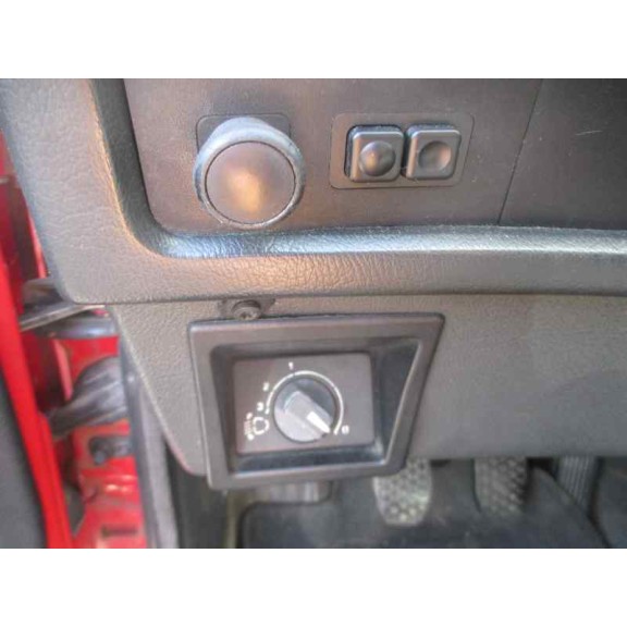 bmw serie 3 berlina (e30) del año 1990