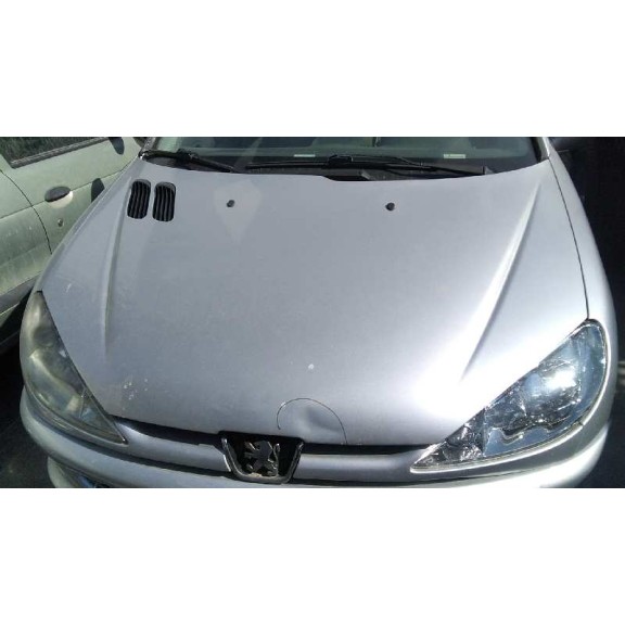 peugeot 206 berlina del año 2004