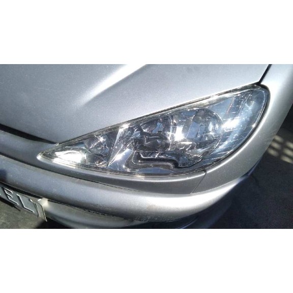 peugeot 206 berlina del año 2004