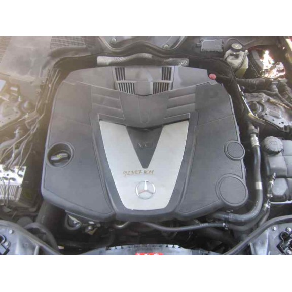 mercedes-benz clase e (w211) berlina del año 2005