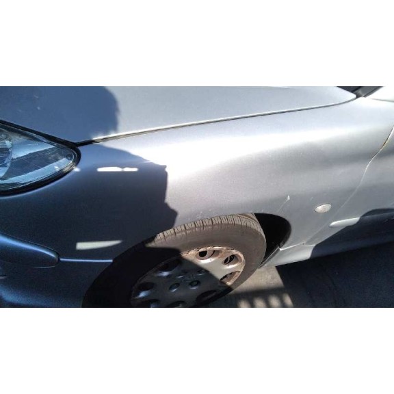 peugeot 206 berlina del año 2004