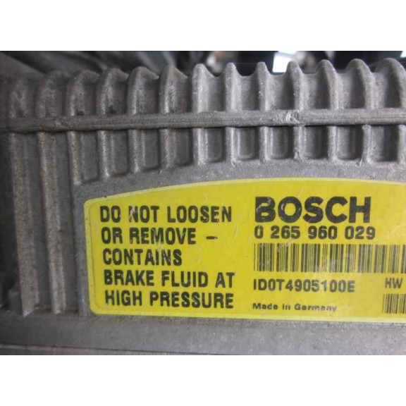 mercedes-benz clase e (w211) berlina del año 2005