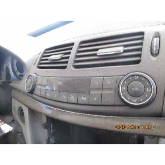 mercedes-benz clase e (w211) berlina del año 2005