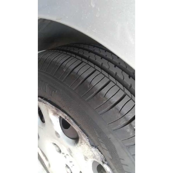 peugeot 206 berlina del año 2004