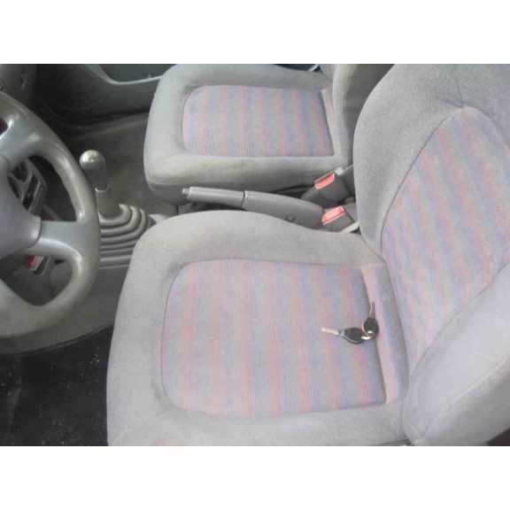 nissan micra (k11) del año 1995