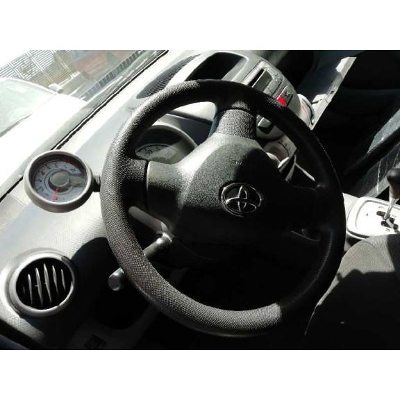 toyota aygo (kgb/wnb) del año 2008