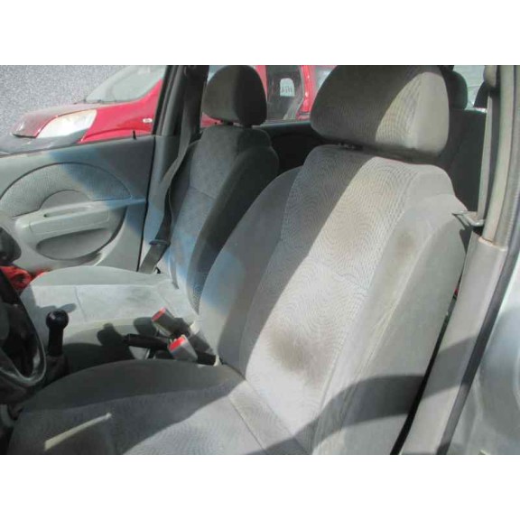 daewoo kalos del año 2004