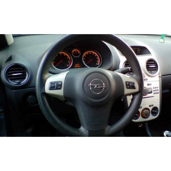 opel corsa d del año 2007