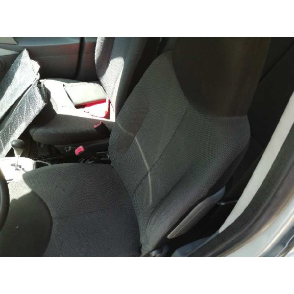 toyota aygo (kgb/wnb) del año 2008