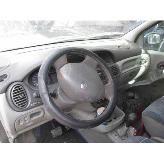 renault scenic (ja..) del año 2001