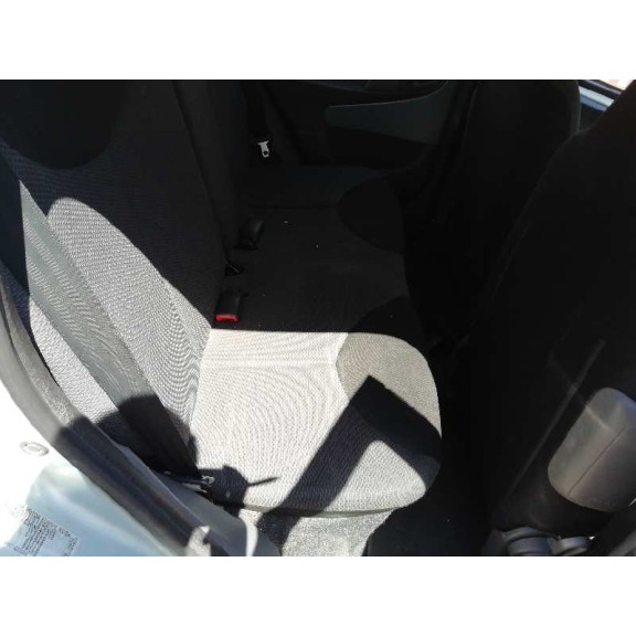 toyota aygo (kgb/wnb) del año 2008