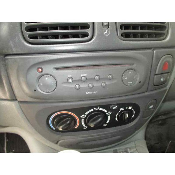 renault scenic (ja..) del año 2001