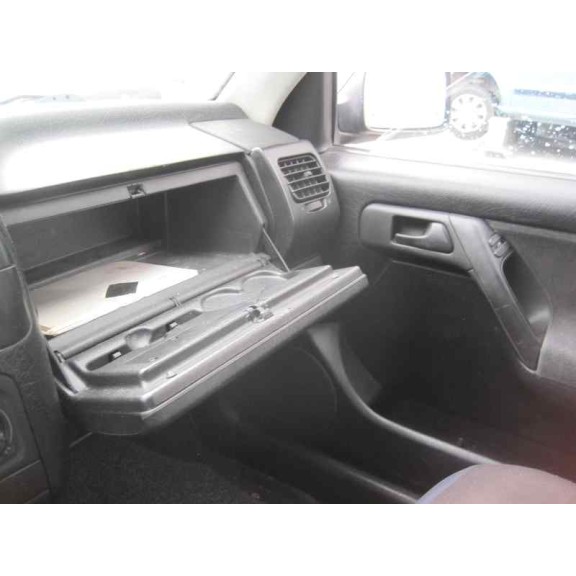 volkswagen golf iii berlina (1h1) del año 1996