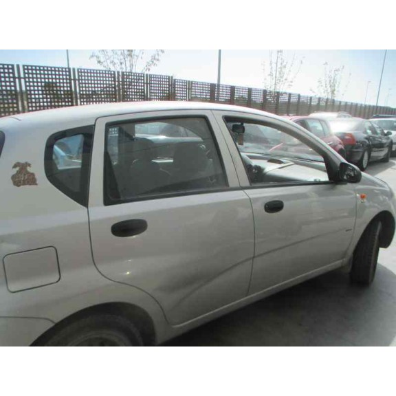 daewoo kalos del año 2004