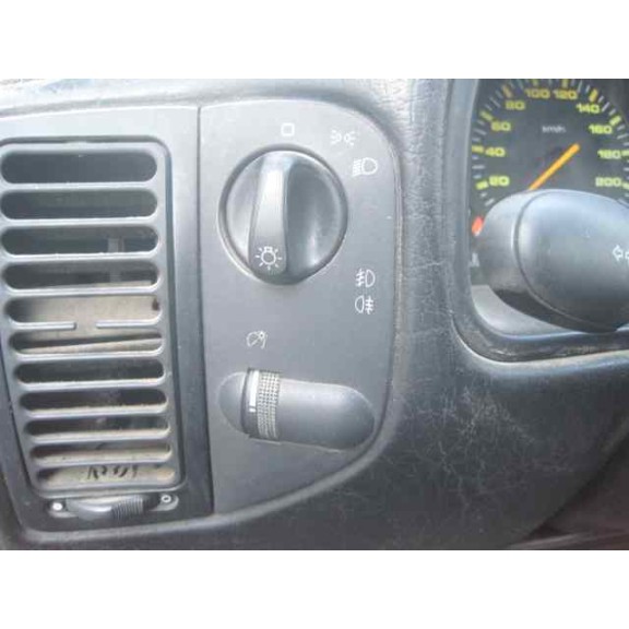 seat cordoba berlina (6k2) del año 1997