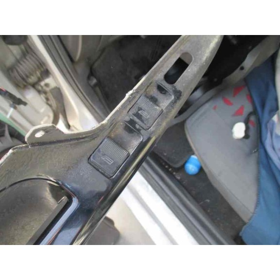 seat cordoba berlina (6k2) del año 2002