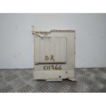 CAJA RELES / FUSIBLES 8273053020 