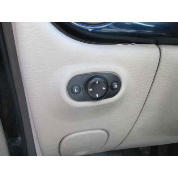 chrysler pt cruiser (pt) del año 2001