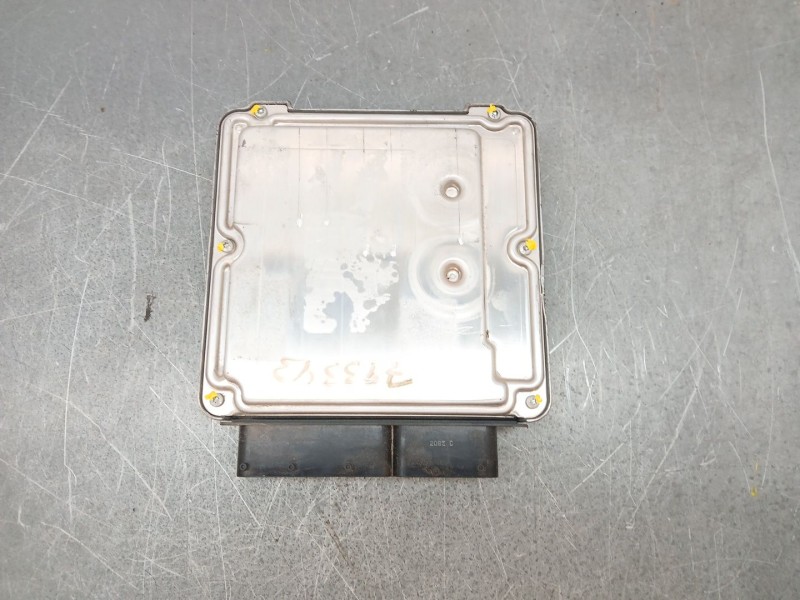 Recambio de centralita motor uce para audi a3 (8p1) 2.0 tdi referencia OEM IAM 03G906016BA  0281011847