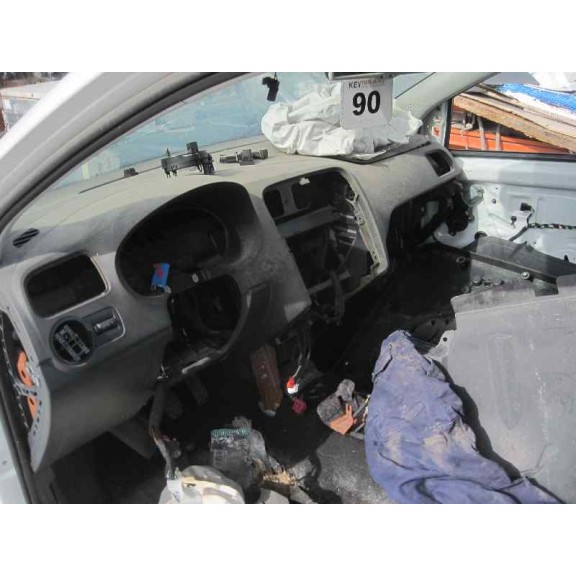 volkswagen polo (6r1) del año 2013