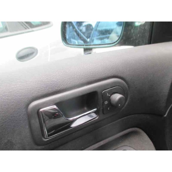 volkswagen golf iv berlina (1j1) del año 1998