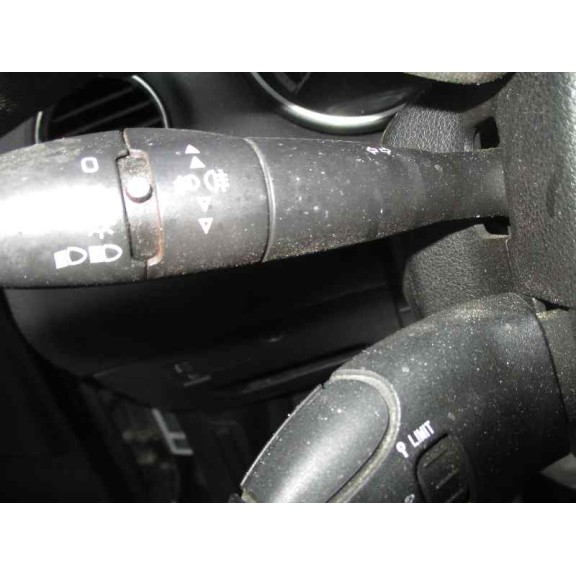 peugeot 308 del año 2008