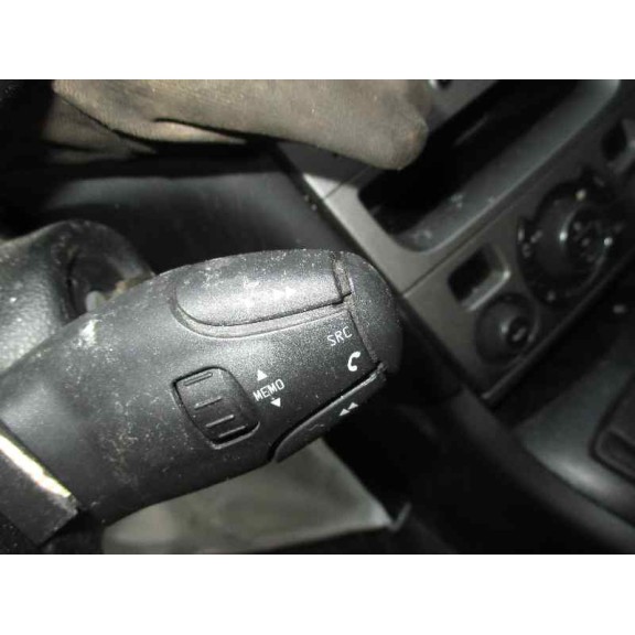 peugeot 308 del año 2008