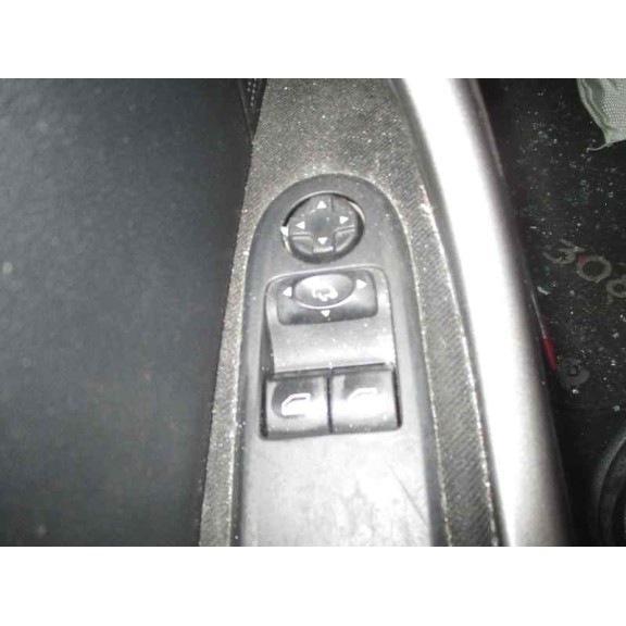 peugeot 308 del año 2008