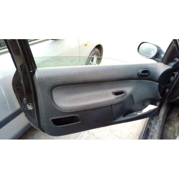 peugeot 206 berlina del año 2006