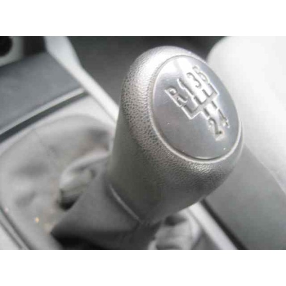 skoda fabia (6y2/6y3) del año 2001