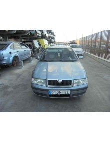 skoda octavia berlina (1u2) del año 2002