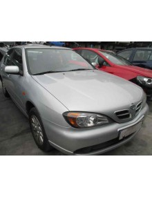 nissan primera berlina (p11) del año 2002