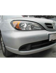 nissan primera berlina (p11) del año 2002 2