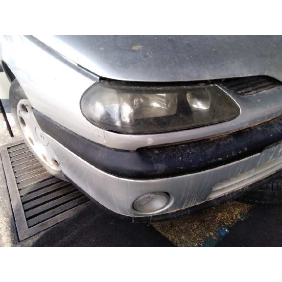 renault laguna (b56) del año 2000