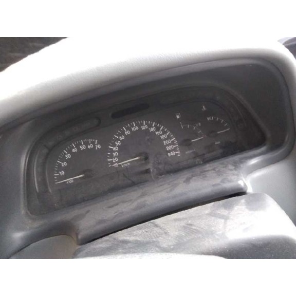 renault laguna (b56) del año 2000