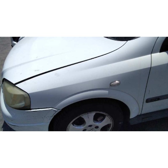 opel astra g berlina del año 1999