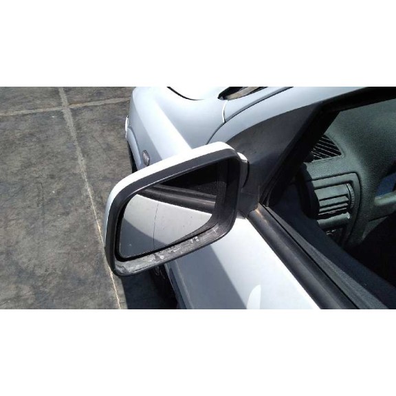 opel astra g berlina del año 1999