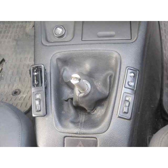 bmw serie 3 compacto (e36) del año 2000