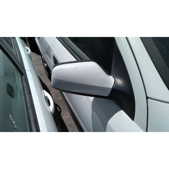 opel astra g berlina del año 1999