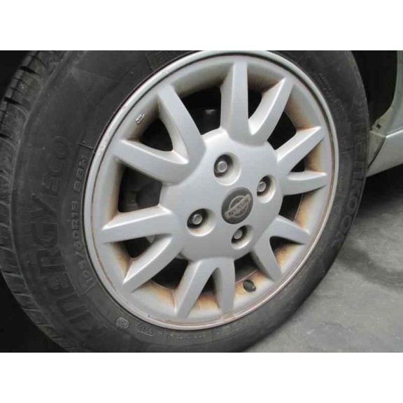 nissan primera berlina (p11) del año 2002