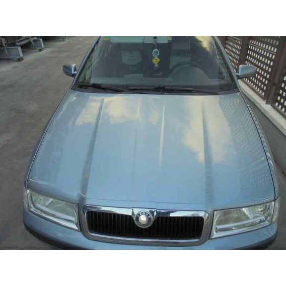 skoda octavia berlina (1u2) del año 2002