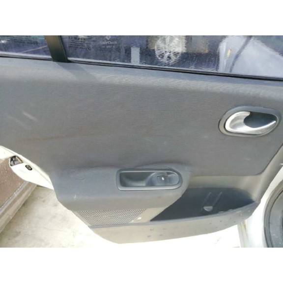 renault megane ii berlina 5p del año 2006