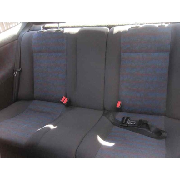 volkswagen polo berlina (6n1) del año 1998