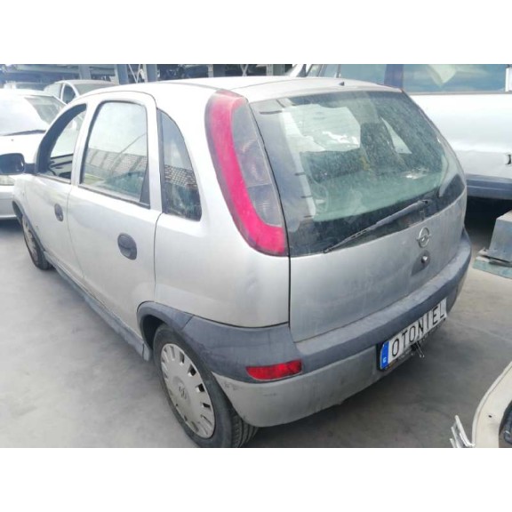 opel corsa c del año 2002