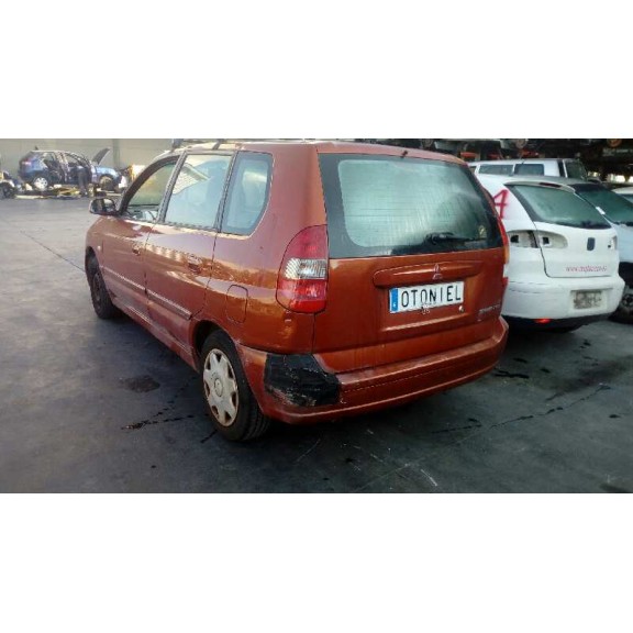 mitsubishi space star (dg0) del año 2001