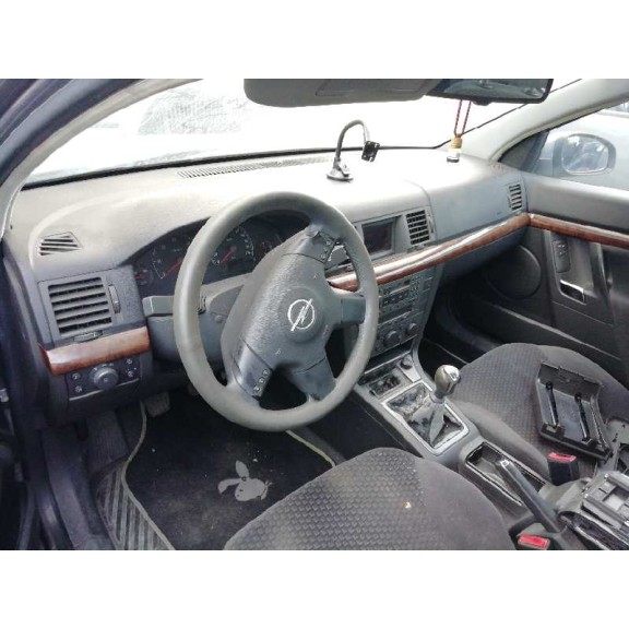 opel vectra c berlina del año 2003
