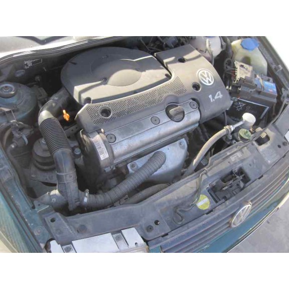 volkswagen polo berlina (6n1) del año 1998
