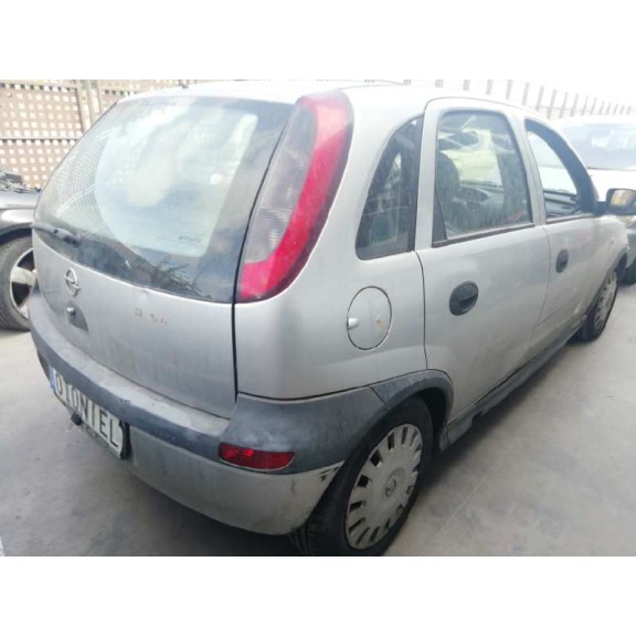 opel corsa c del año 2002